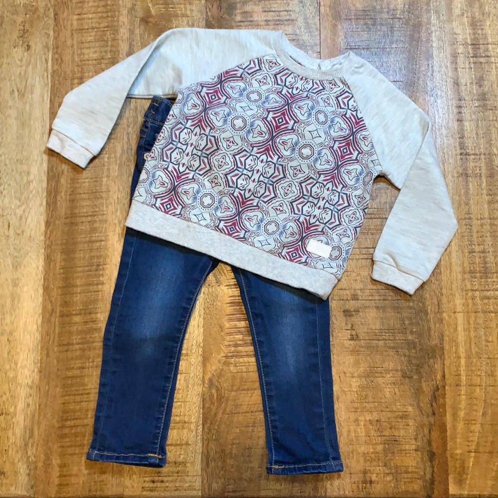 7 For All Mankind Kids Cream Sweatshirt with Red Pattern & Dark Blue Jeans Set